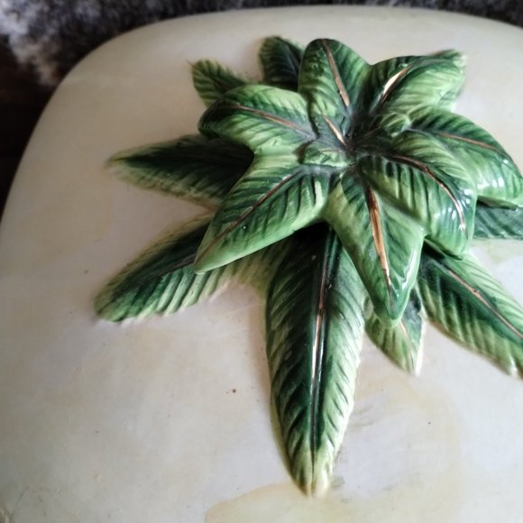 Vintage Porcelain Elephant Square Bowl With Lid - Picture 6 of 9